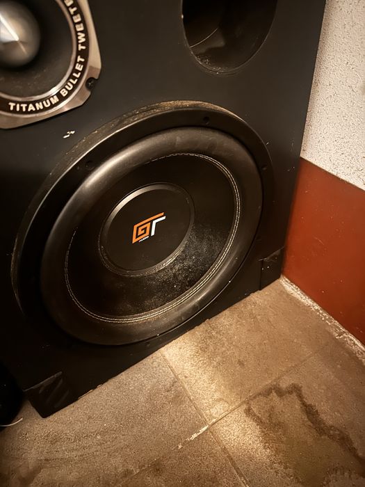 Głośnik samochodowy  30cm 250rms