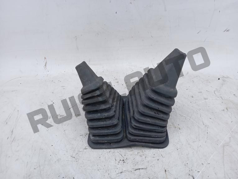 Fole Mudanças  Mitsubishi Pajero Ii [1990_2004] 2.5 Td 4wd