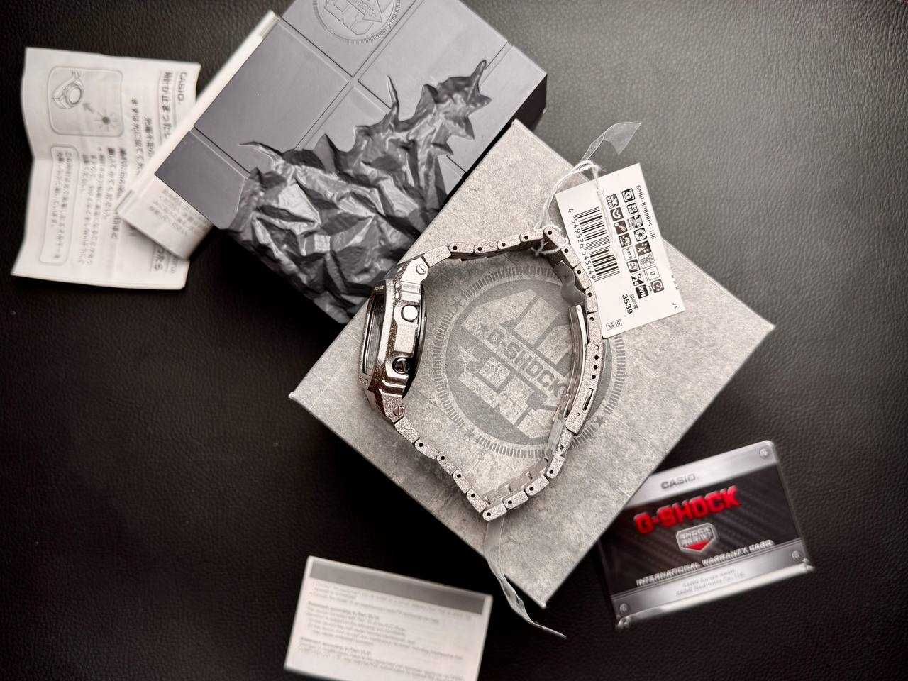 Casio G-Shock  40th Anniversary RECRYSTALLIZED GMW-B5000PS-1JR (JDM)