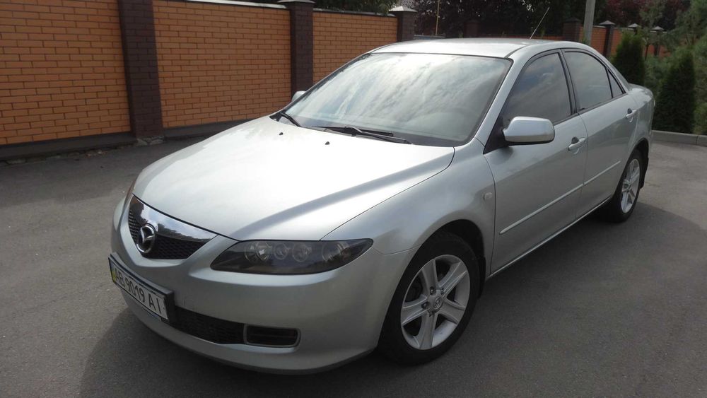 Автомобиль Мазда 6