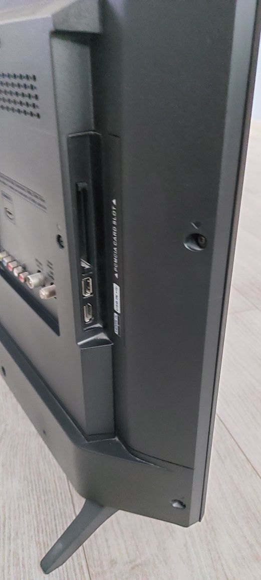 Monitor Telewizor  LG 32 cale