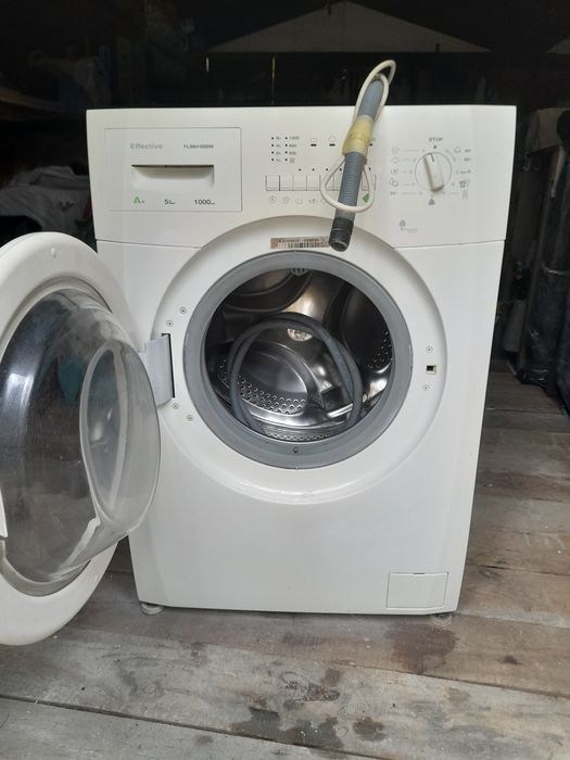 Пральна машина ARDO. У доброму стані