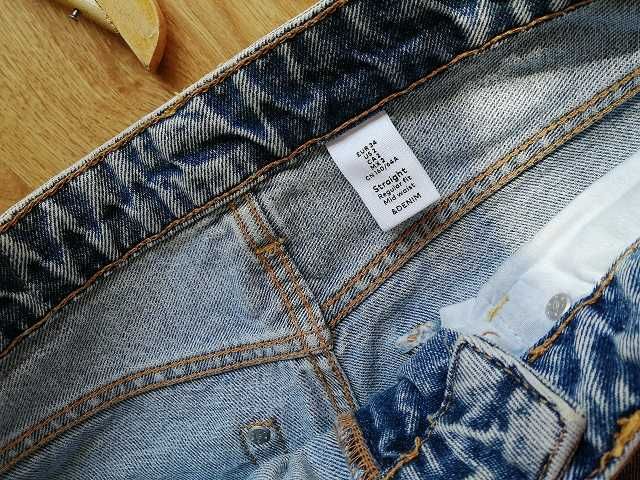 niebieskie jeansy straight mid waist regular fit