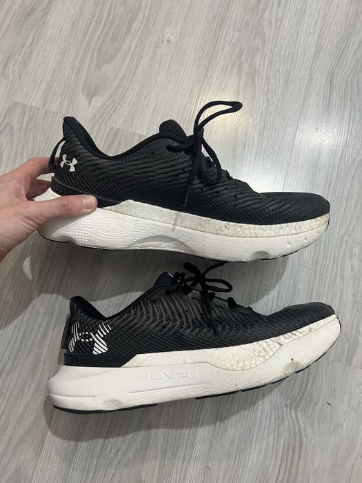 Кросівки Under Armour