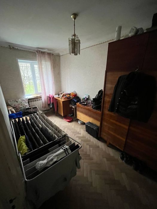 Продаж 2 кімнатної квартири по вул. Каховській