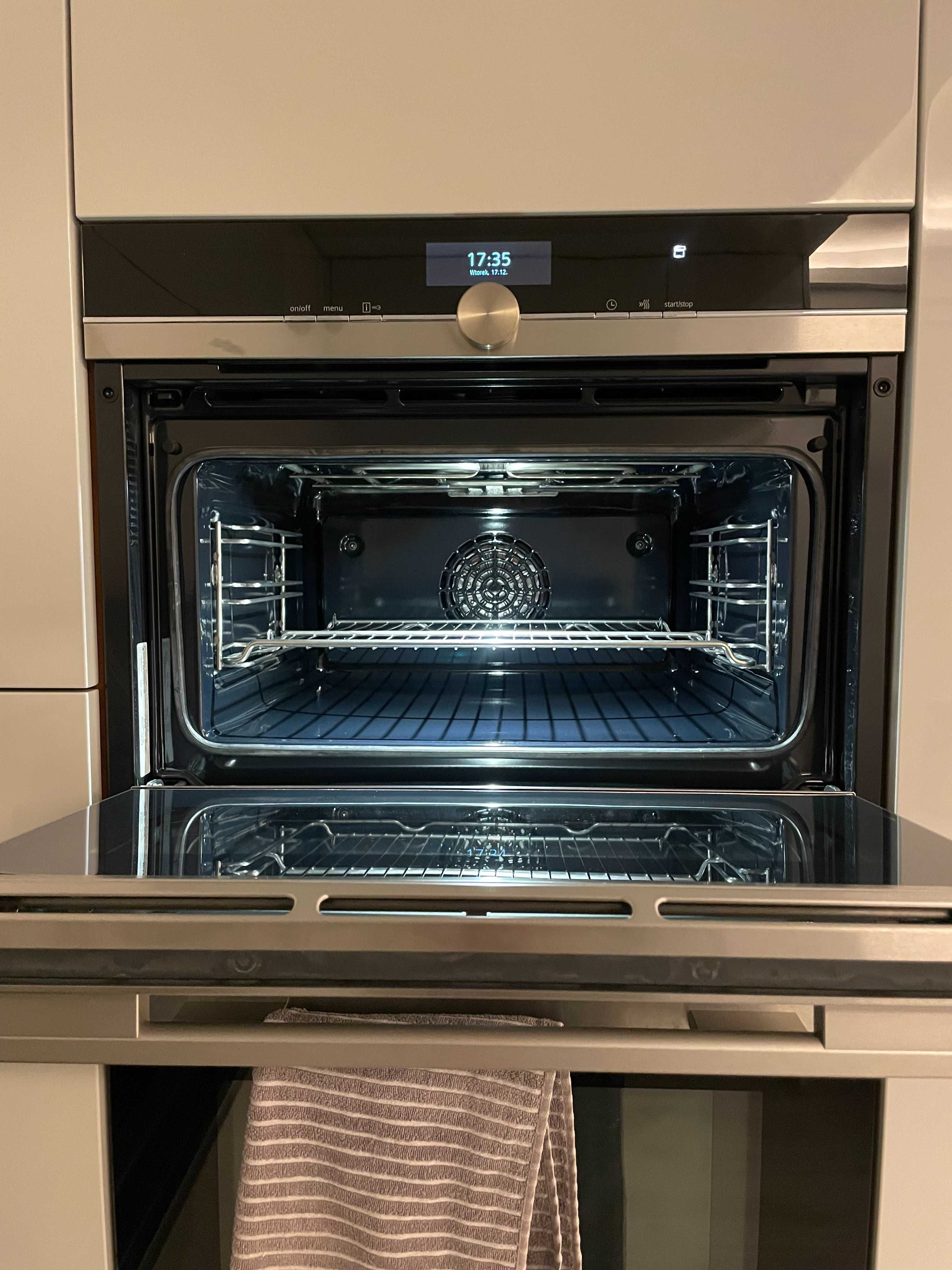 Piekarnik do zabudowy z funkcją pary  SIEMENS CS636GB.1