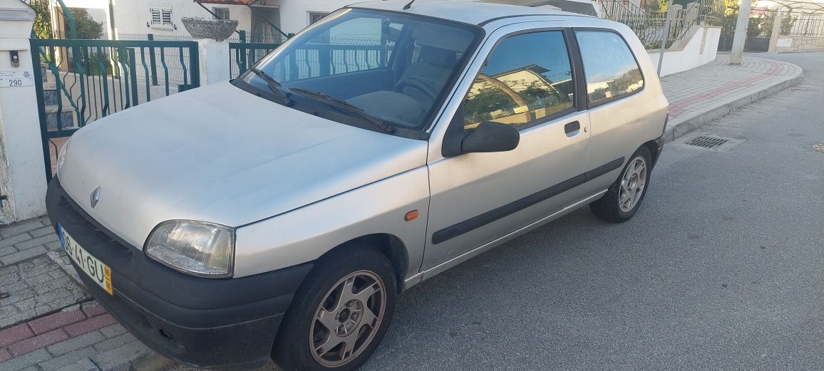 Renault clio 1.9 D peças