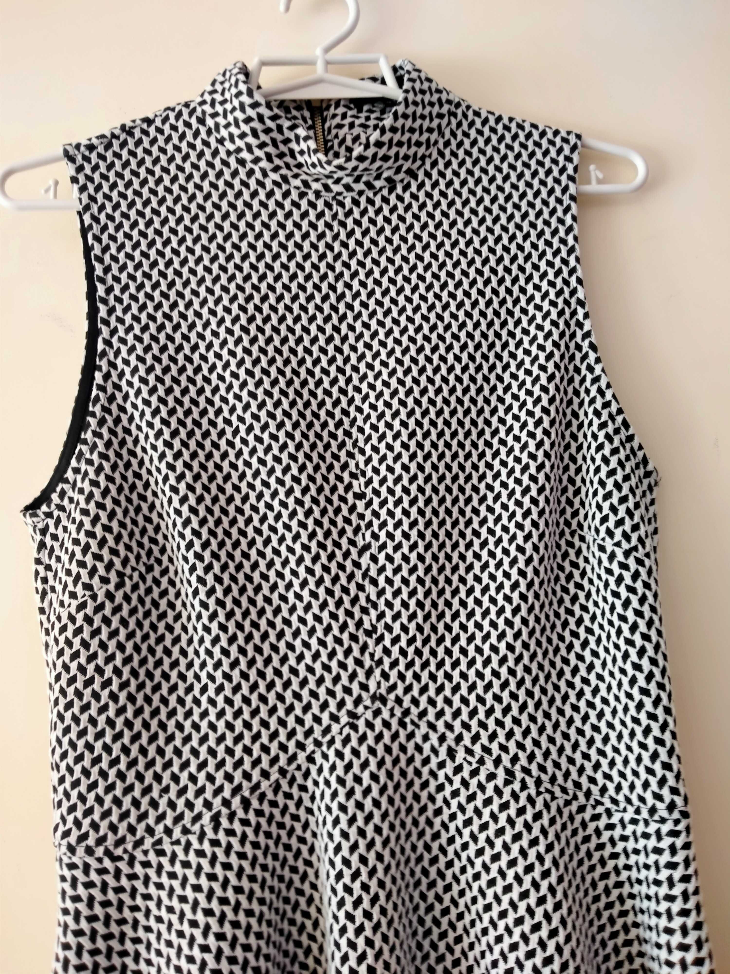 Sukienka River Island w pepitkę, rozmiar M