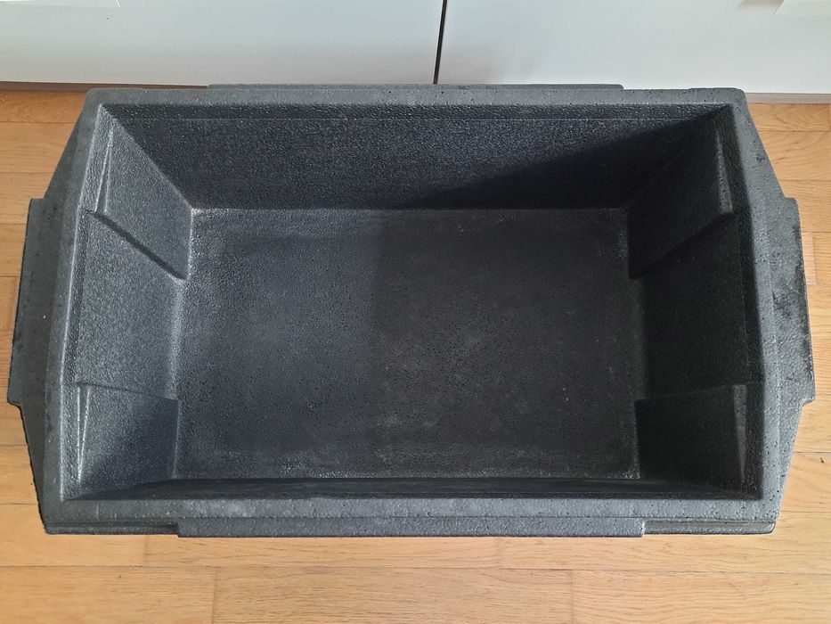 Thermo Future Box Lodówka podróżna z pokrywą chłodząca bez prądu 37 l