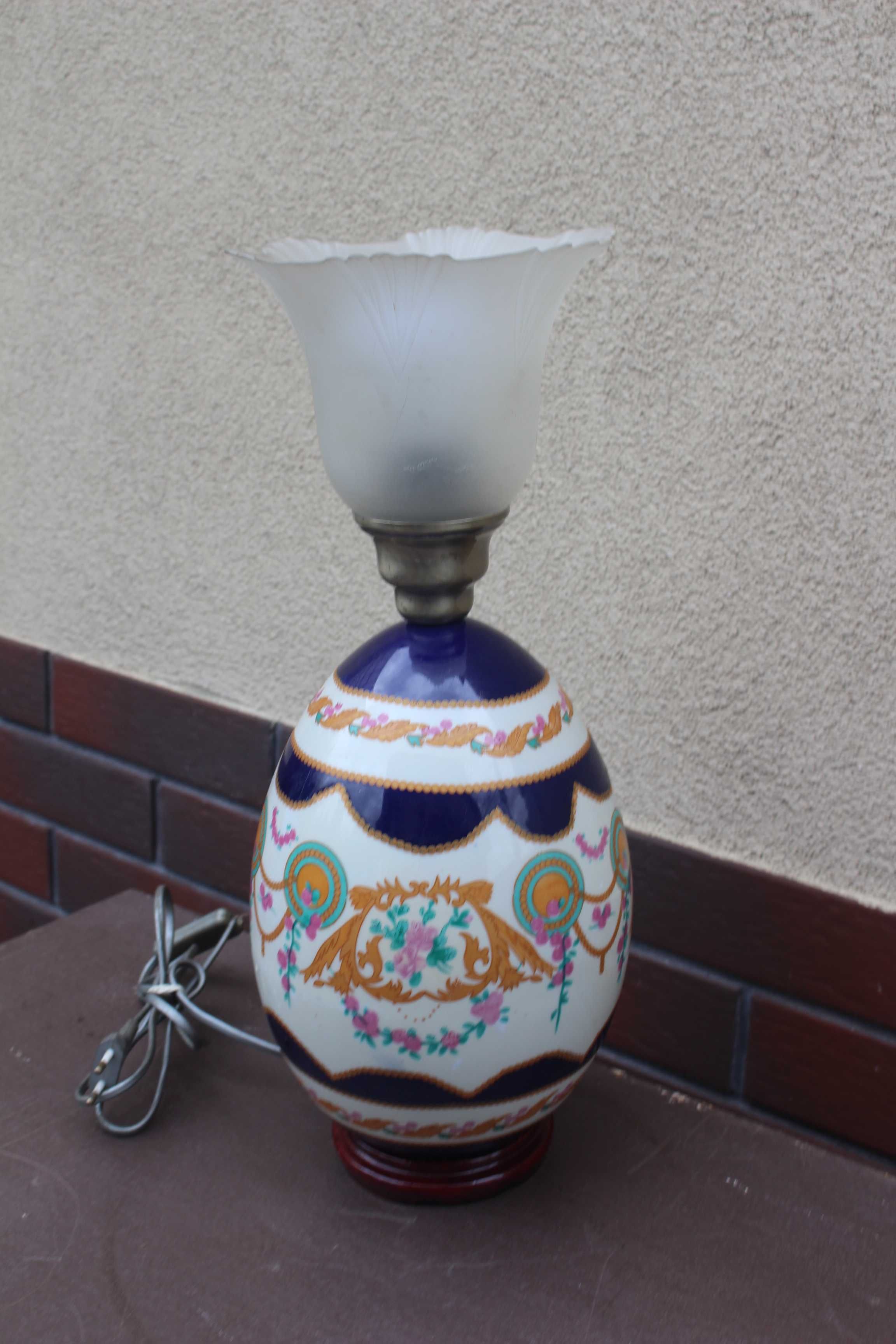 stara lampa stołowa