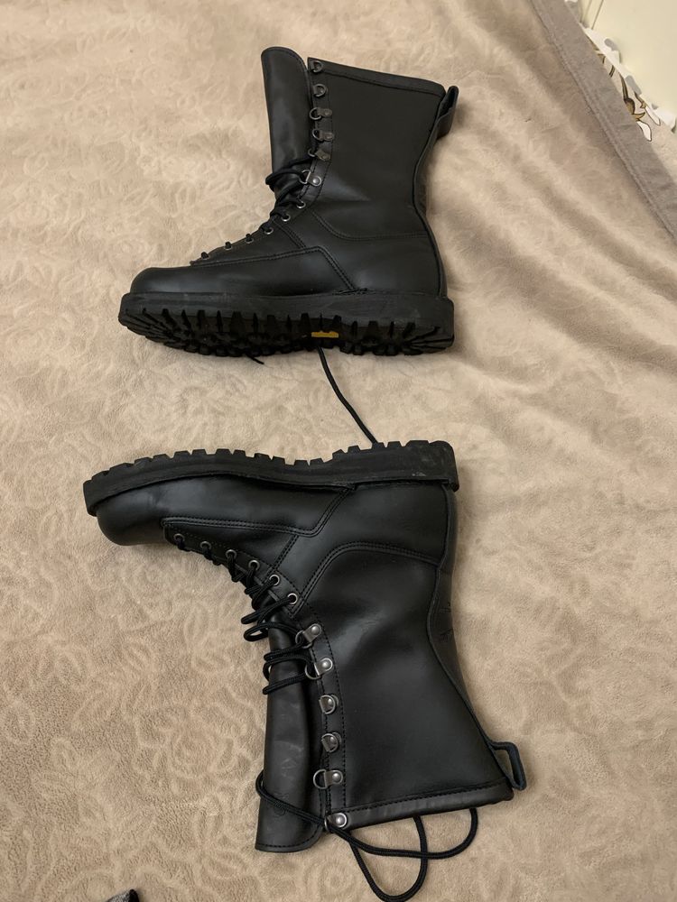 Продам берцы американские зимние Danner Fort Lewis