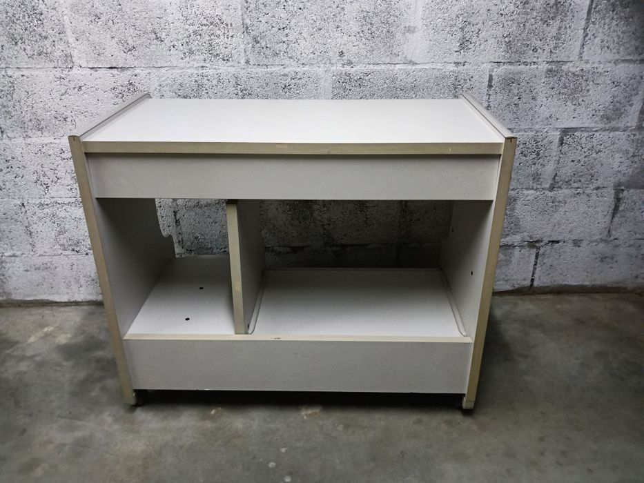 Secretaria multifuncional, estrutura resistente com rodas, 96/80/50cm