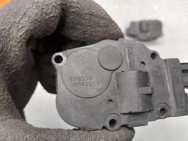 Motor da comporta da sofagem MERCEDES-BENZ Classe C (W204)