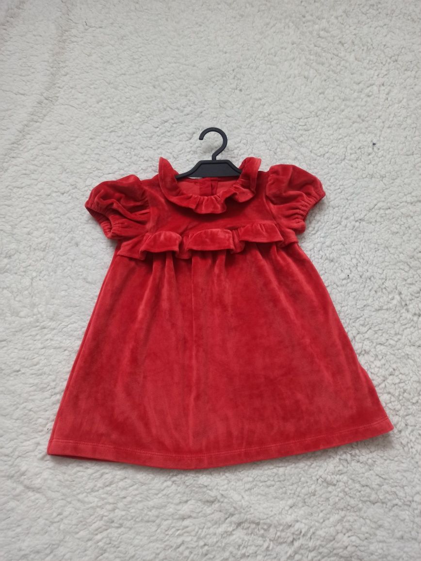 Czerwona welurowa sukieneczka wizytowa  świąteczna rozmiar 74-80