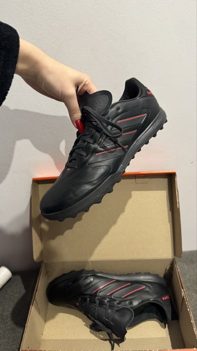 Сороконожки adidas  оригинал