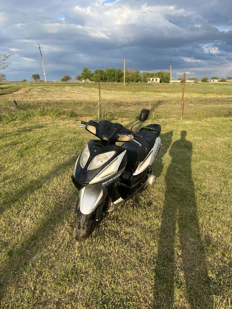 Скутер Viper Storm 49cc на ходу с документами