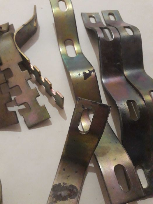 крепежные пластины 11 шт.