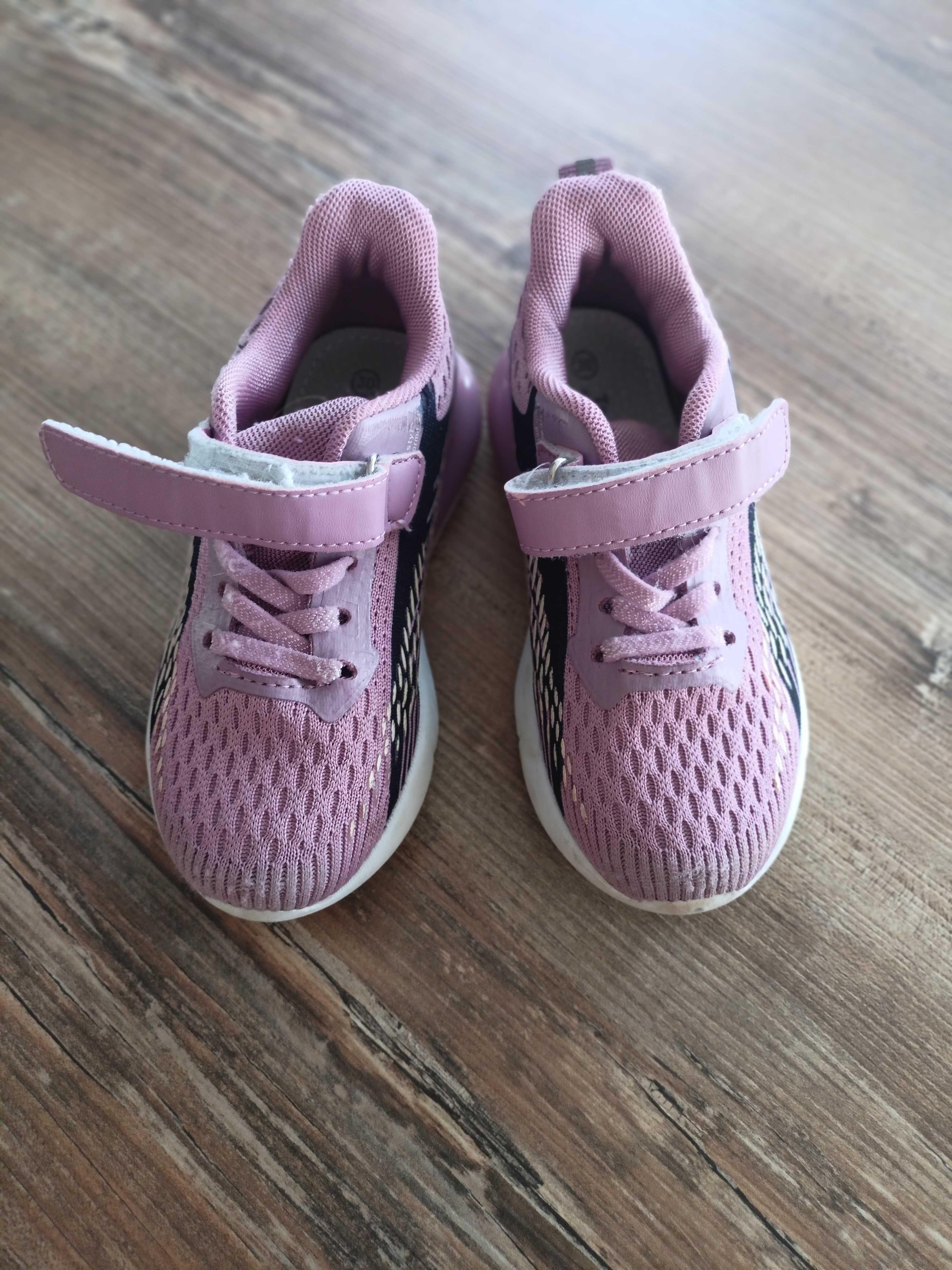 Buty sportowe adidasy dziewczynka 28