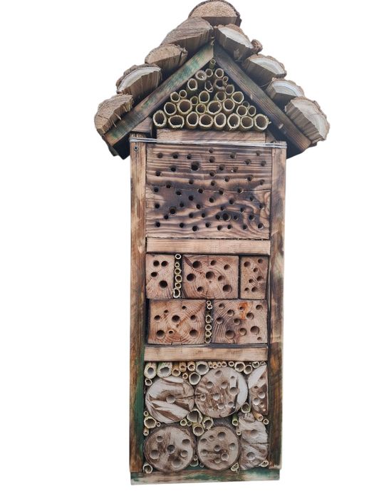 Domek dla Owadów – Naturalne Drewno (Wymiary: 26x70x16 cm