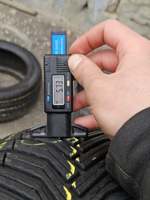 Шины БУ 215 50 R 17 Michelin cross climate 2 комплект всесезон