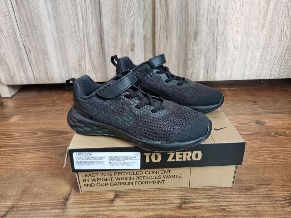 Buty dla dzieci Nike Revolution 6 NN (PSV) czarne. Adidasy sportowe Ru