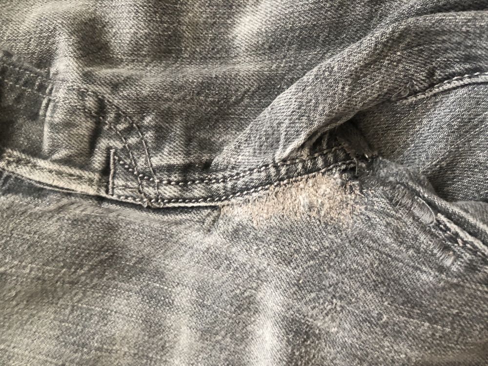 Джинсы levis 501