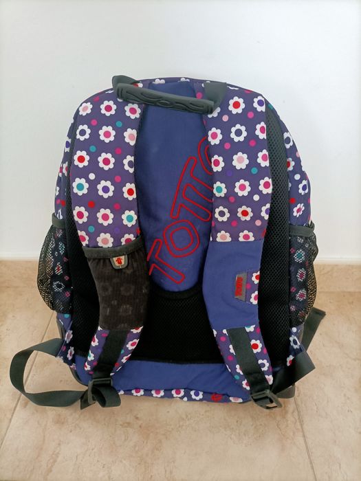 Mochila escolar Totto