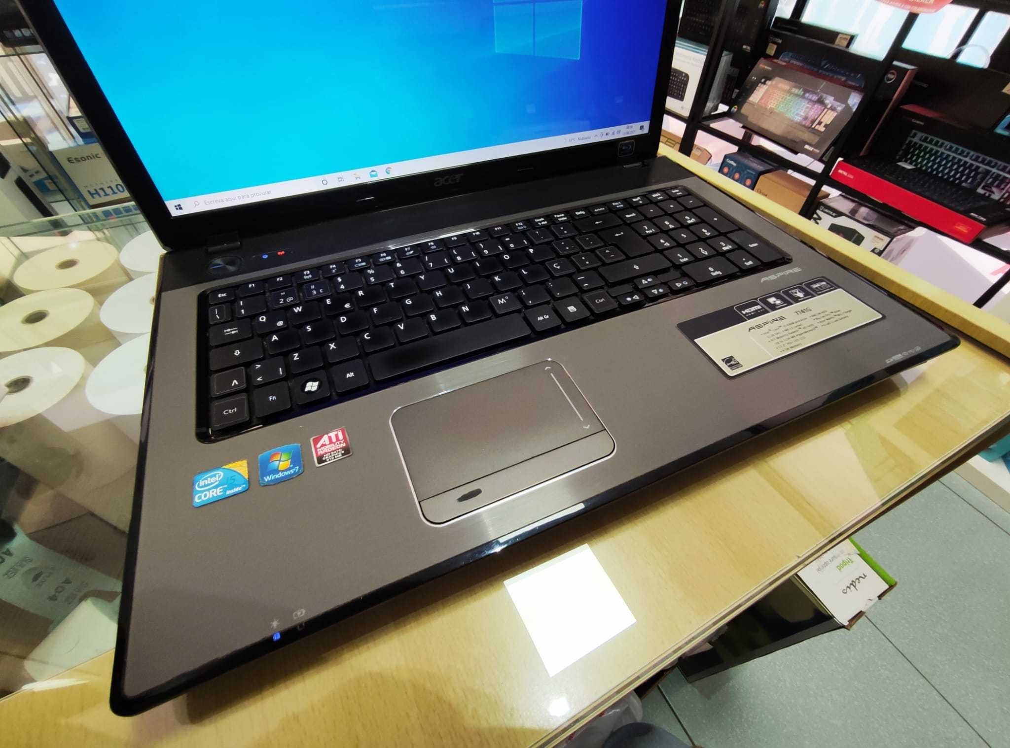 Portátil ACER Aspire 7741G 17.3" i5 4/320GB ATI Radeon - GARANTIA