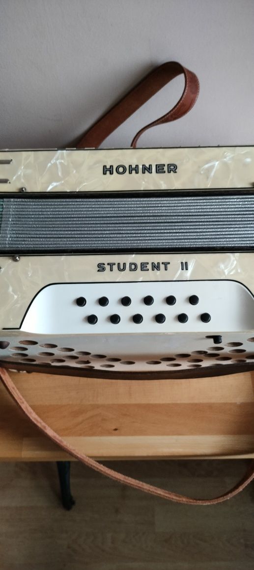 Akordeon Hohner Student 2