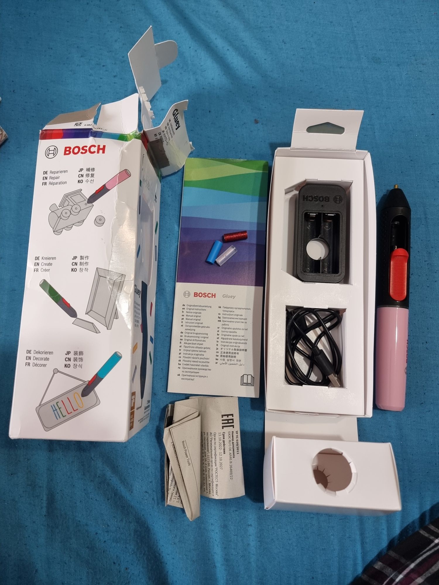 Pistolet do kleju Bosch Gluey