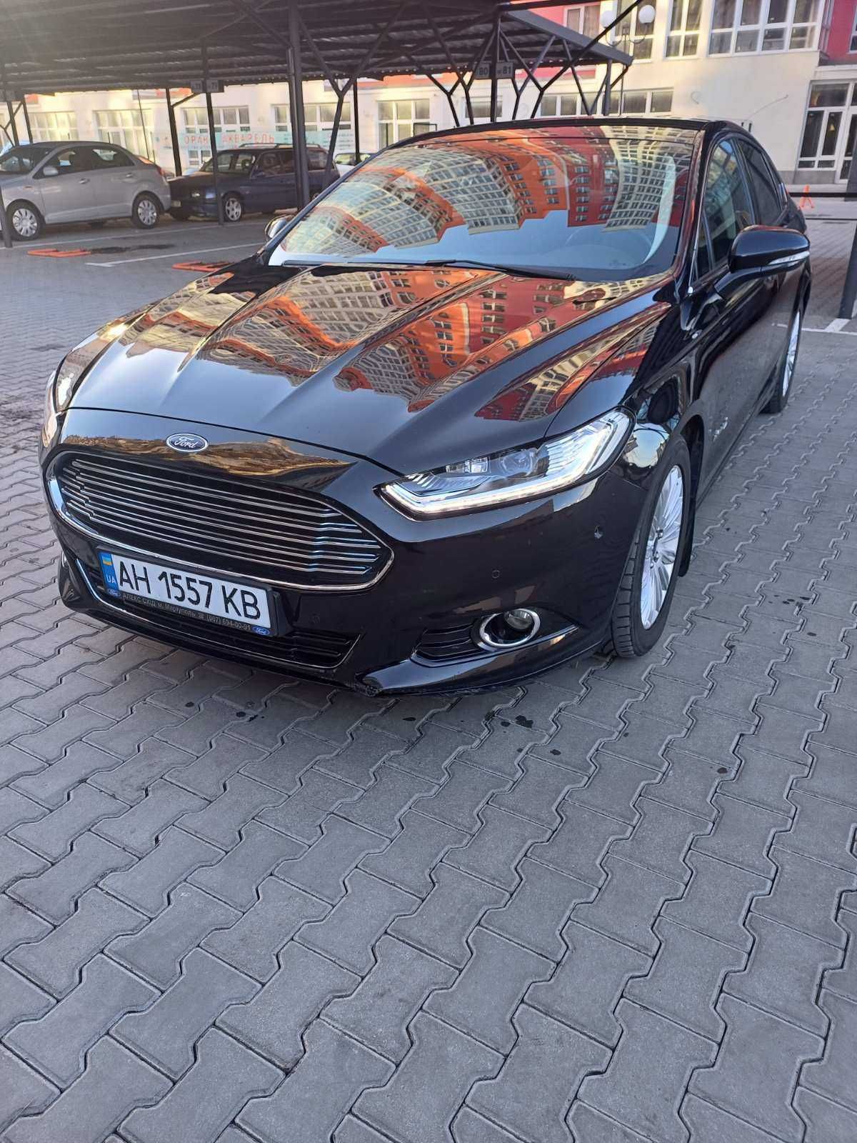 Ford Mondeo hybrid