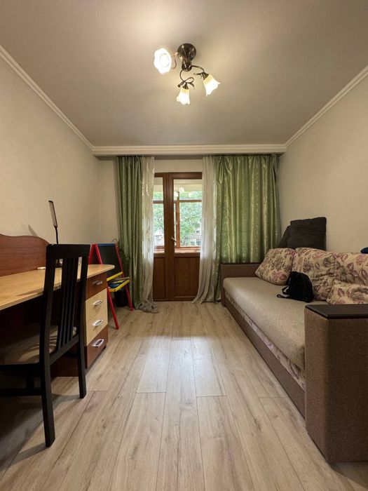 Продаж 3 кімнатної квартири