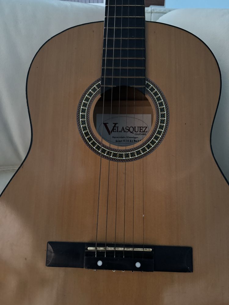 Guitarra acustica