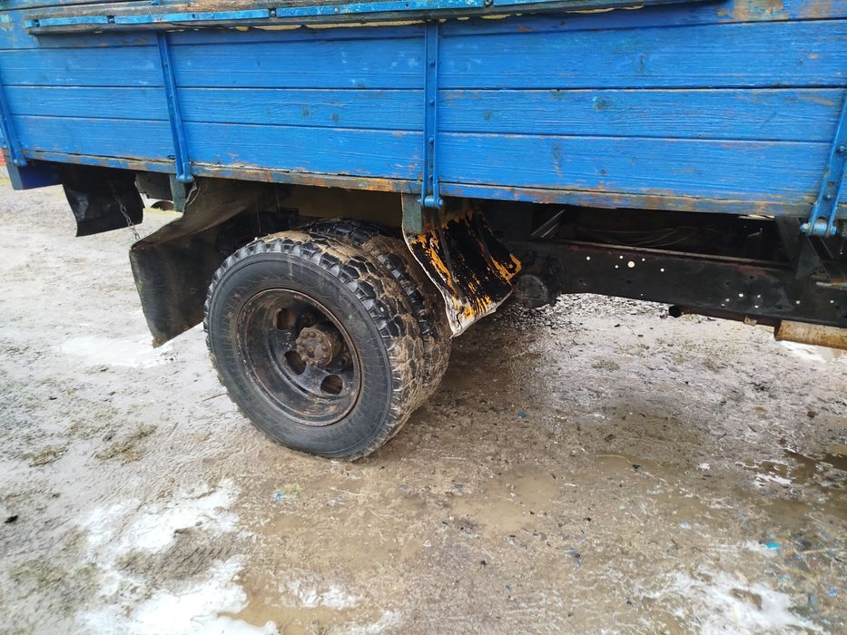 Продам ГАЗ 52    на ходу