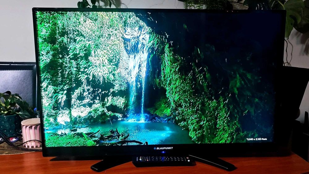 Tanio TV 40 cali 100 Hz w stanie bdb (na gwarancji)