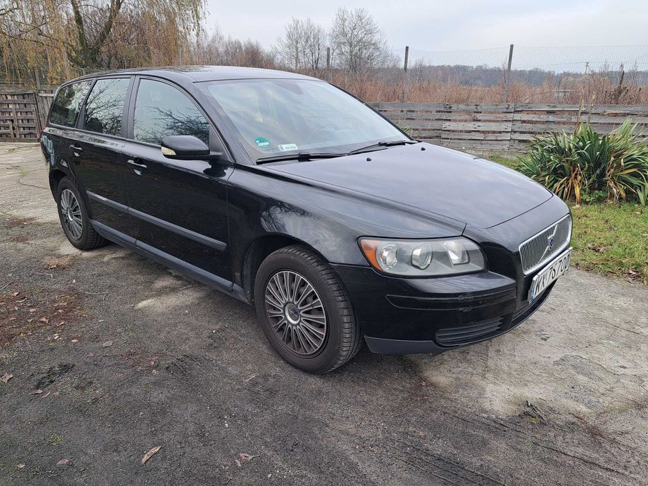 Volvo V50 1,6 benzyna, bardzo doinwestowany, bez wkładu finansowego.
