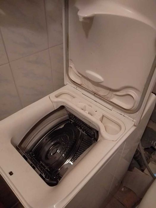 Пральна машина  ZANUSSI з вертикальною загрузкою