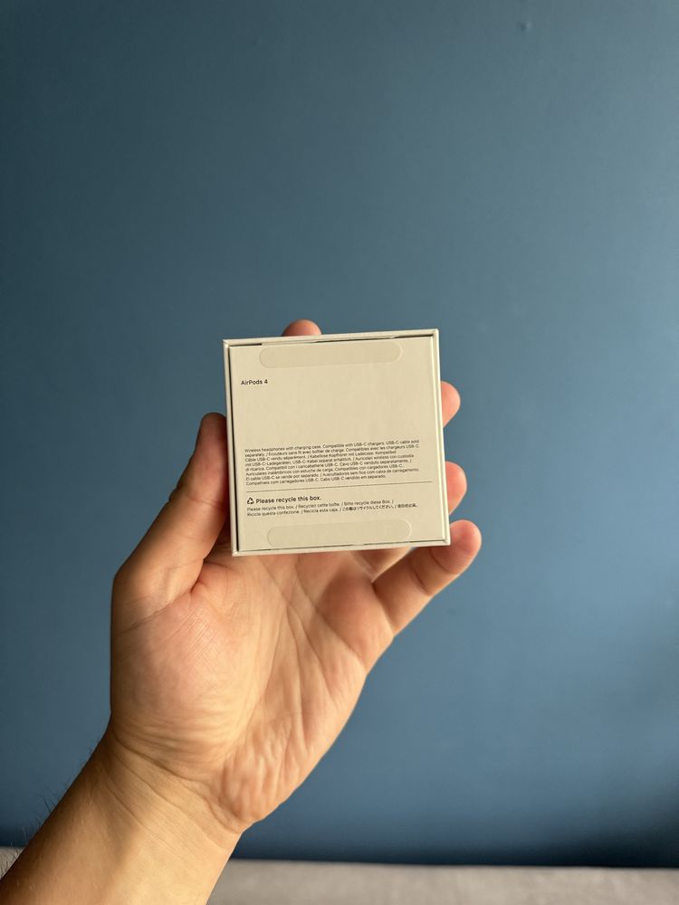 Apple AirPods 4 (model bez ANC)