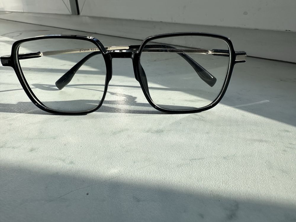 3x oprawki, okulary.