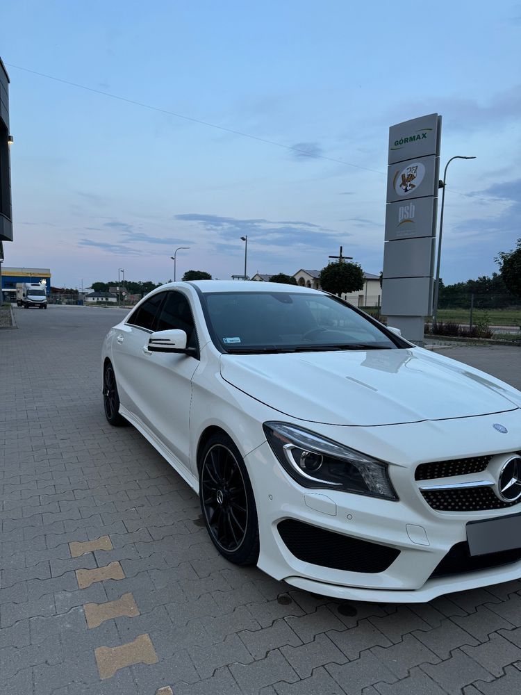 Mercedes-Benz CLA Mercedes Cla 200 amg line 2013 2 właściciel