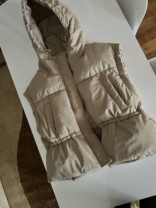 Тепла безрукавка