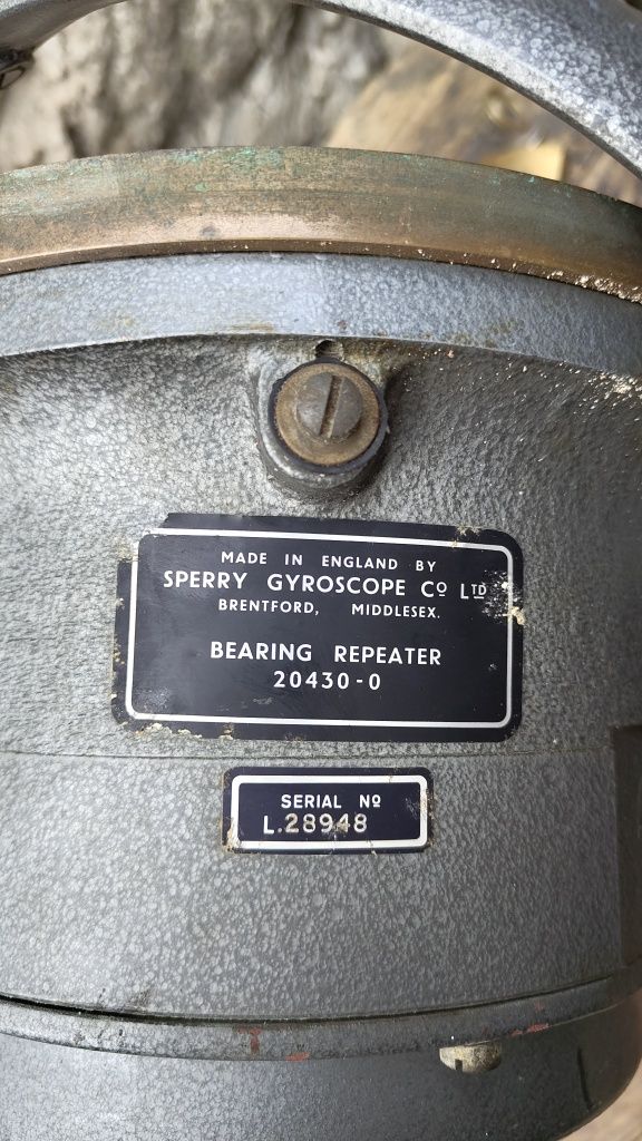 Repetidora de Giro Sperry   Gyro-Compass Repeater
