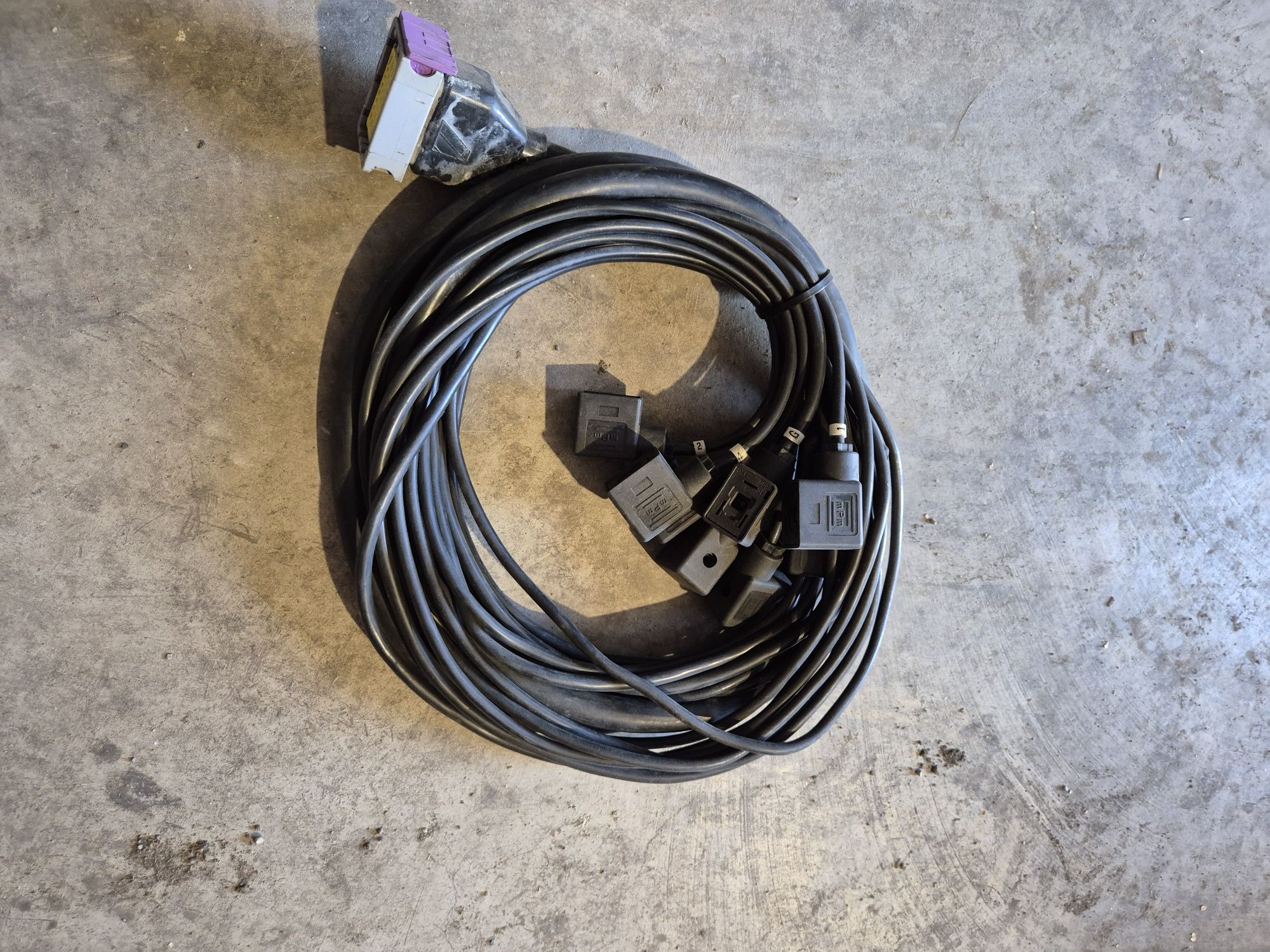 Kabel Arag Brawo