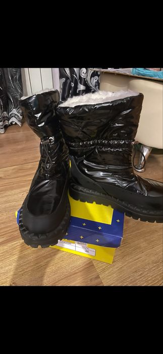 Ботинки женские зимние