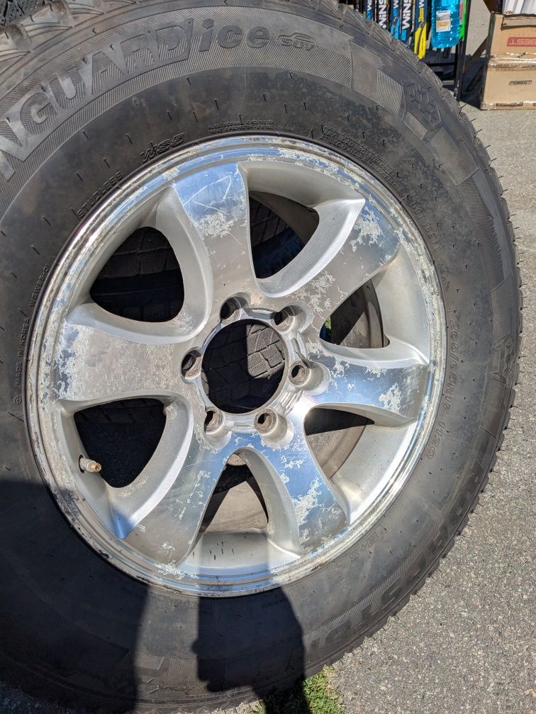 Диски R17 _ 6x139.7 бу Toyota