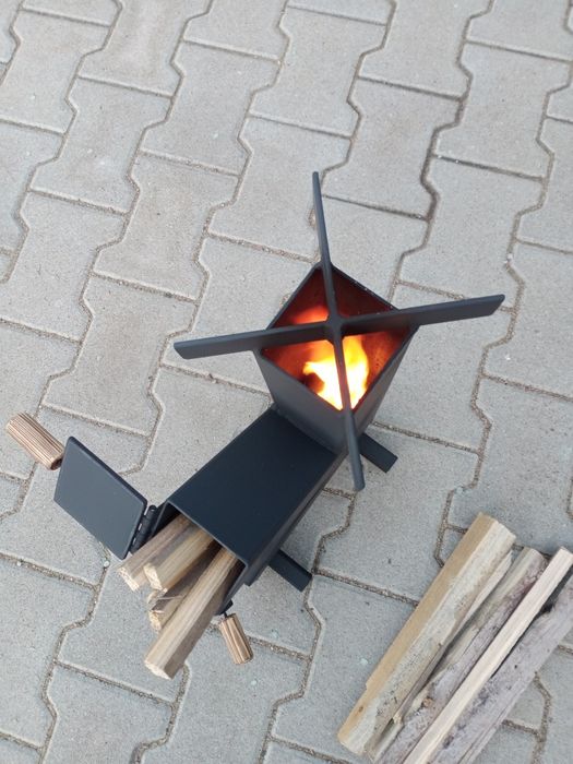 Piec , piecyk rakietowy , koza , grill , kuchenka