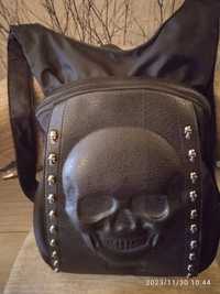 Кожаный рюкзак с 3d-тиснением "череп",  в готическом стиле