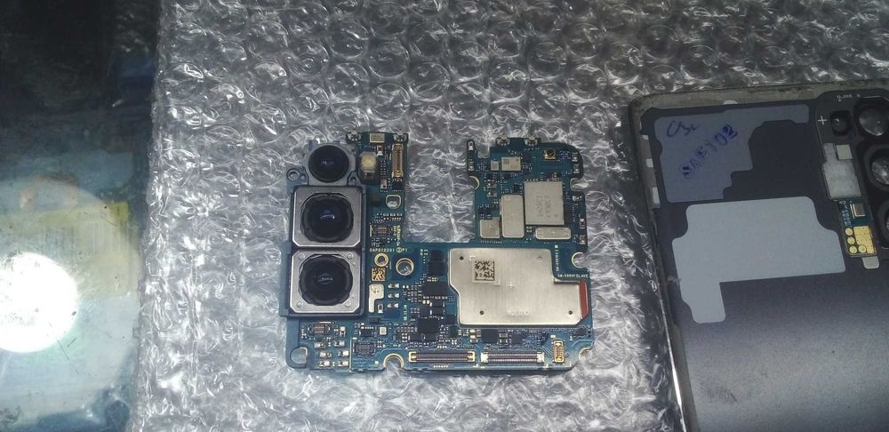 Samsung s20 основна плата, батарея, плата зарядки