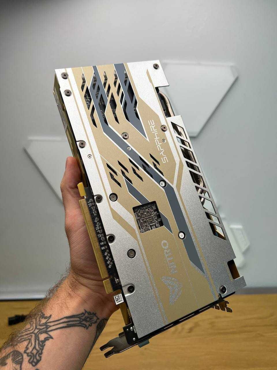 Відеокарта Sapphire Nitro Limited Edition RX580 8GB