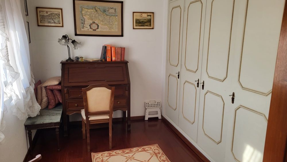 Apartamento T1 vista mar com terraço totalmente mobilado e equipado!